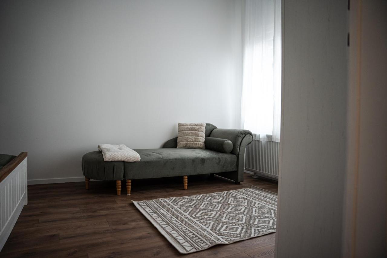 Volenter Lux Apartment Uno Baja Exterior foto